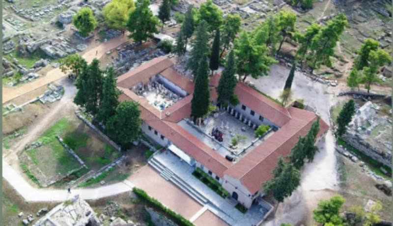 Χρίστος Δήμας: Νέο κτήριο για την προστασία αρχαιολογικών ευρημάτων στο Μουσείο Αρχαίας Κορίνθου